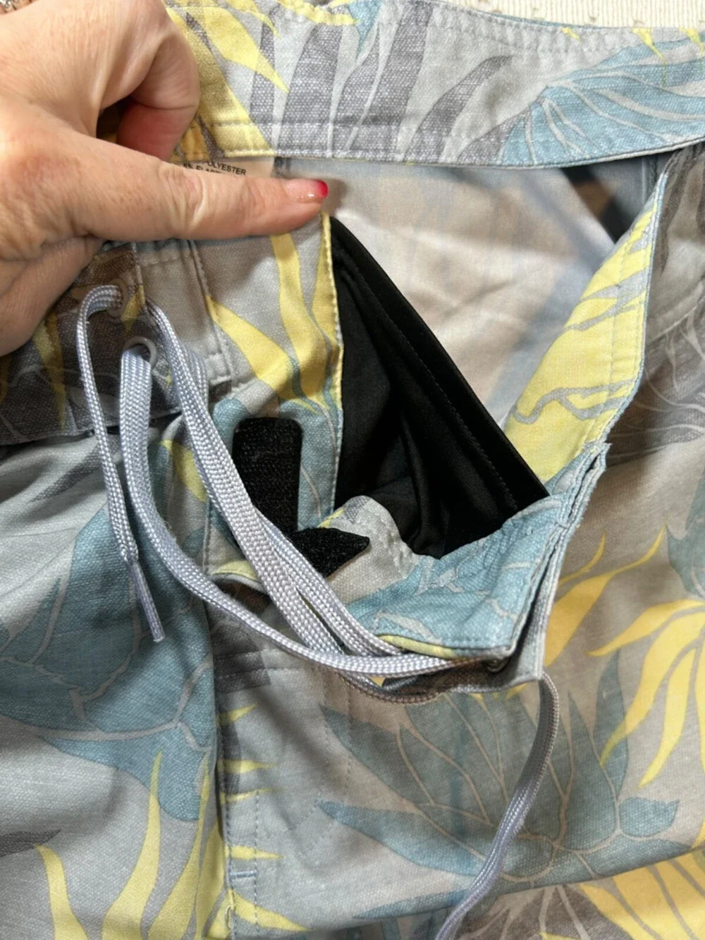 Travis Mathew Mens Floral Hawaiian Board Shorts Surfing Stretch 36w Swim Hybrid